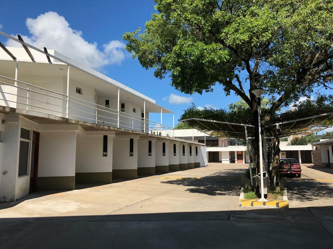 Hotel Avellaneda Avellaneda  Екстер'єр фото